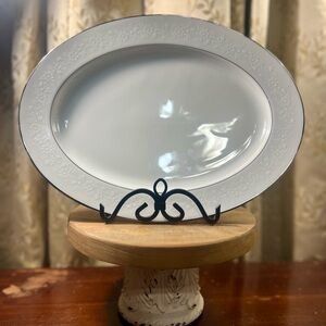 Noritake Buckingham 6438 Japan White Floral Oval Platter